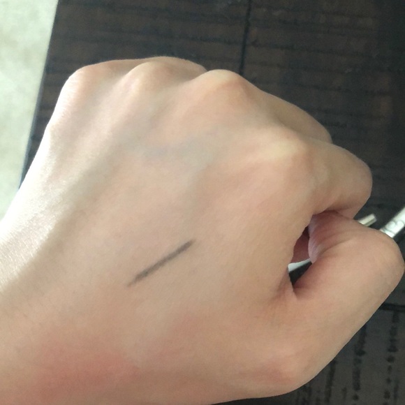 Grey brow pencil with refil - Picture 2 of 5